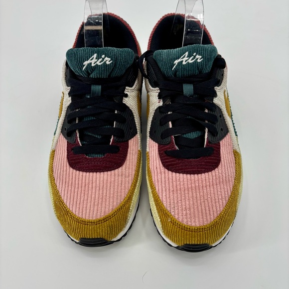 Nike Women’s Air Max 90 'Multi-Color Corduroy
Size 12 - Picture 5 of 13